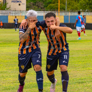 Cronica Dock Sud vs Arsenal