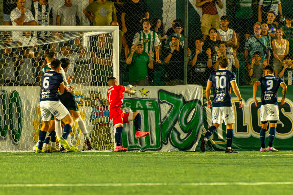 dock sud vs excursionistas at19358
