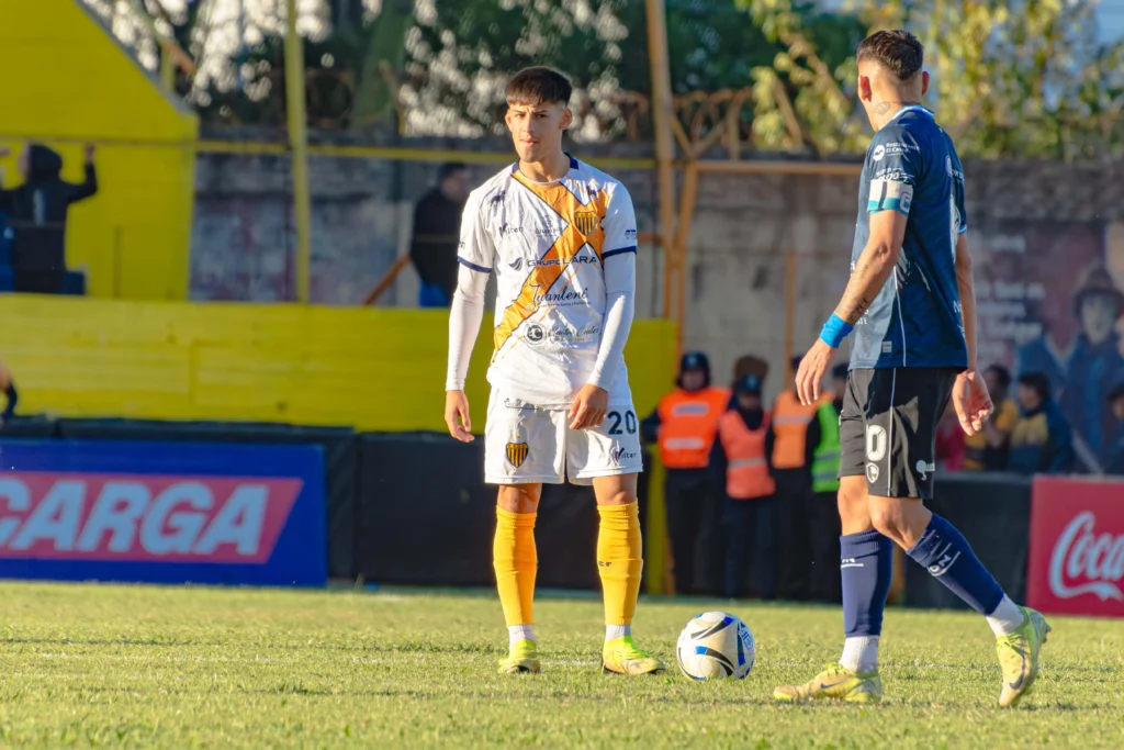 dock sud vs defensores unidos at17109