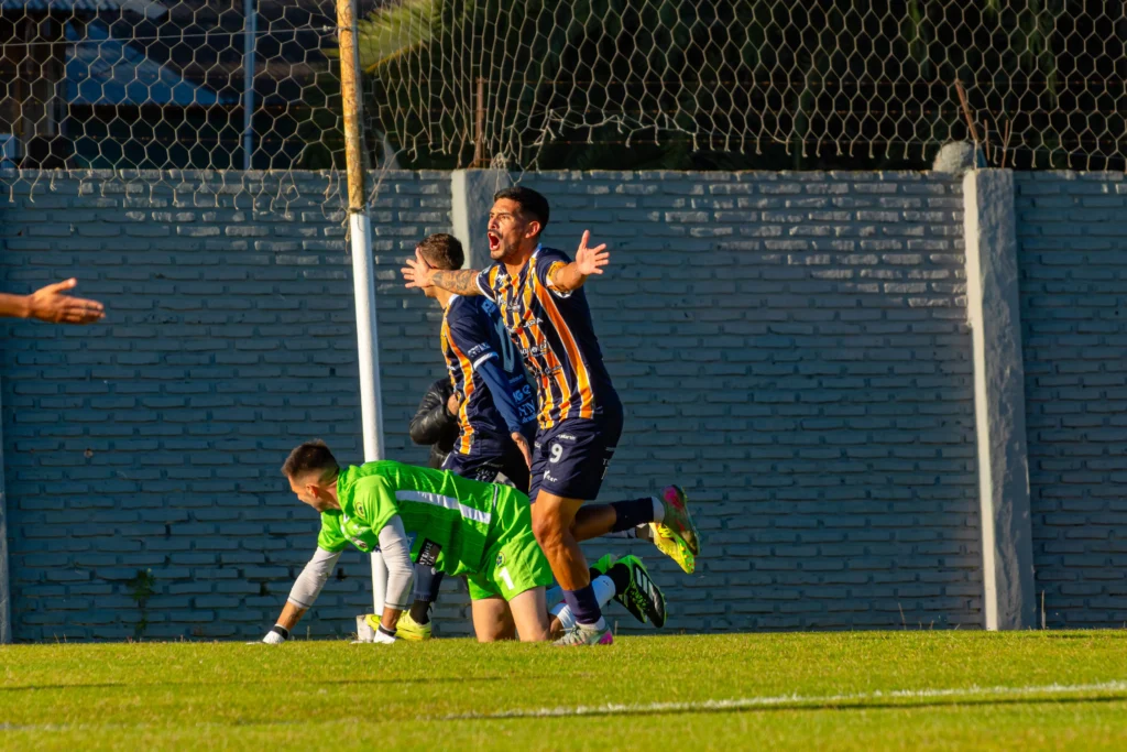 dock sud vs dep. armenio at18578