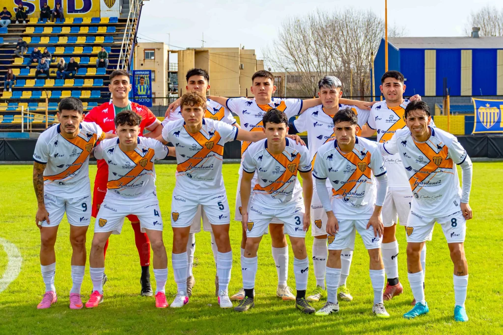 0045dock sud vs uai urquizaeat 3857