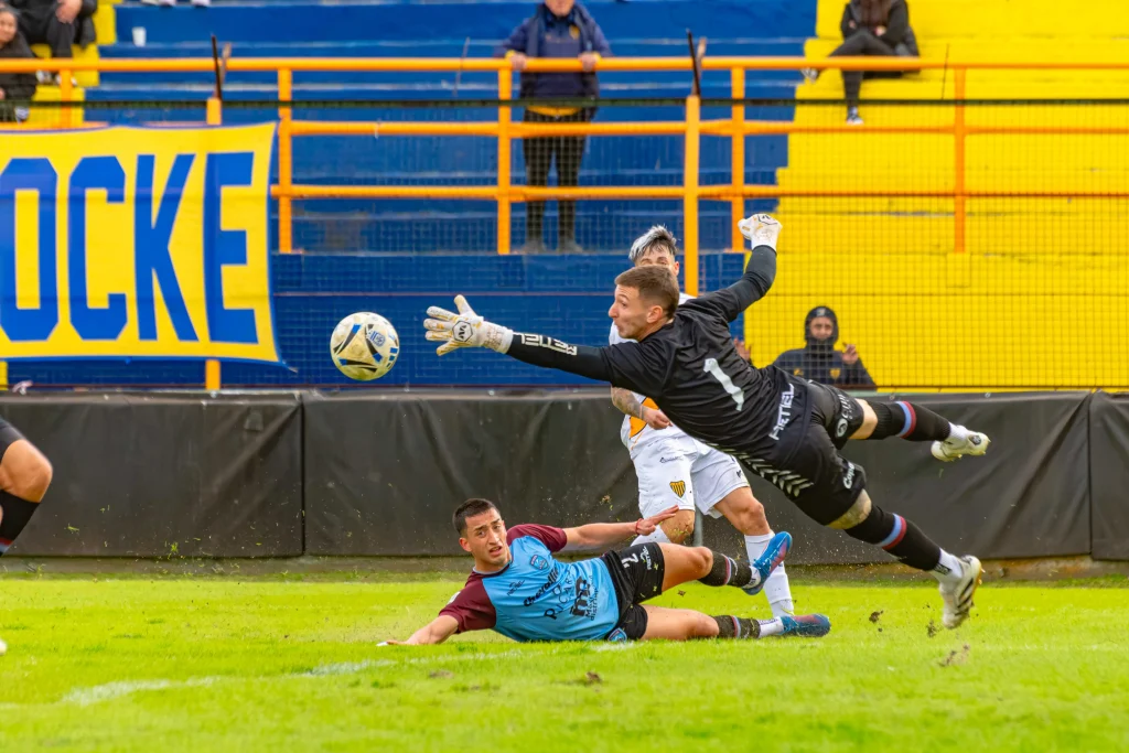 0124dock sud vs uai urquizaeat 4007