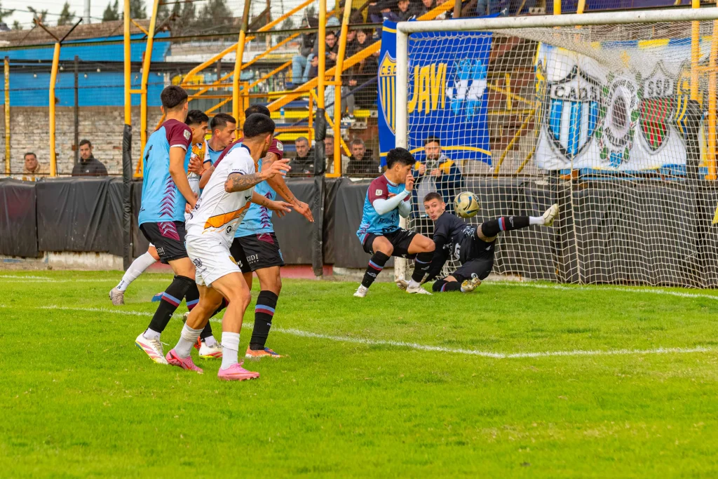 0164dock sud vs uai urquizaeat 4087