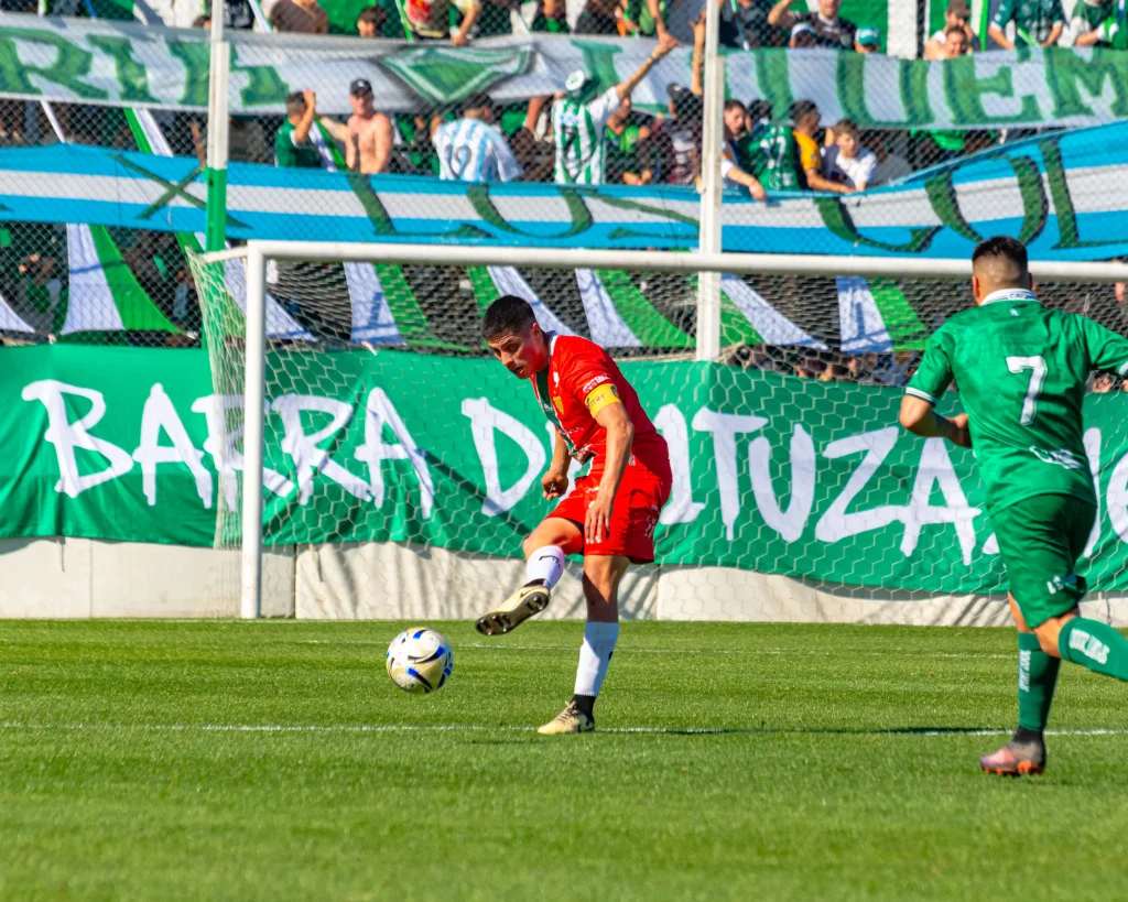 dock sud vs ituzaingoeat 9480